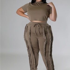 Stylish Olive Fringe Set